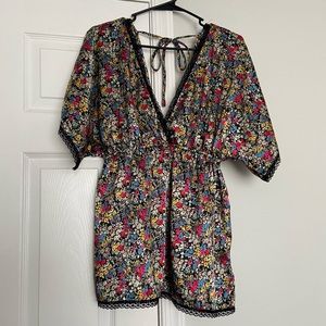 Forever 21 Satin Tie Back Top Size L